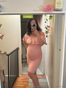 Me trying to stay sexy about 9 months pregnant part 2