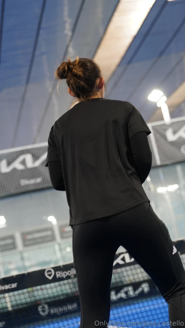 Hola a todos hac a tiempo que no me pasaba por aqu y vuelvo cargada de 