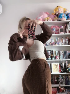 Today was a pretty quiet day as you know i usually like to sit at home