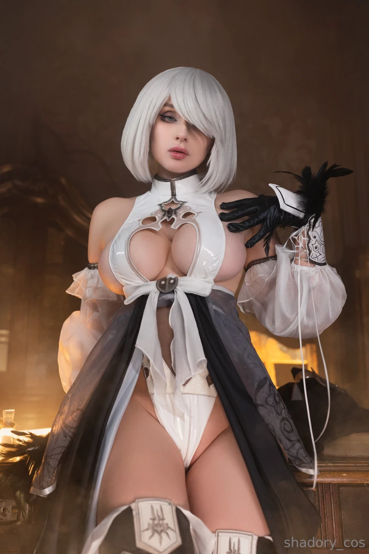 Well there are a lot of weird things about this photo shoot haha it part 1 