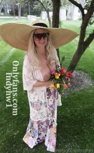 Would you like to roam around my garden