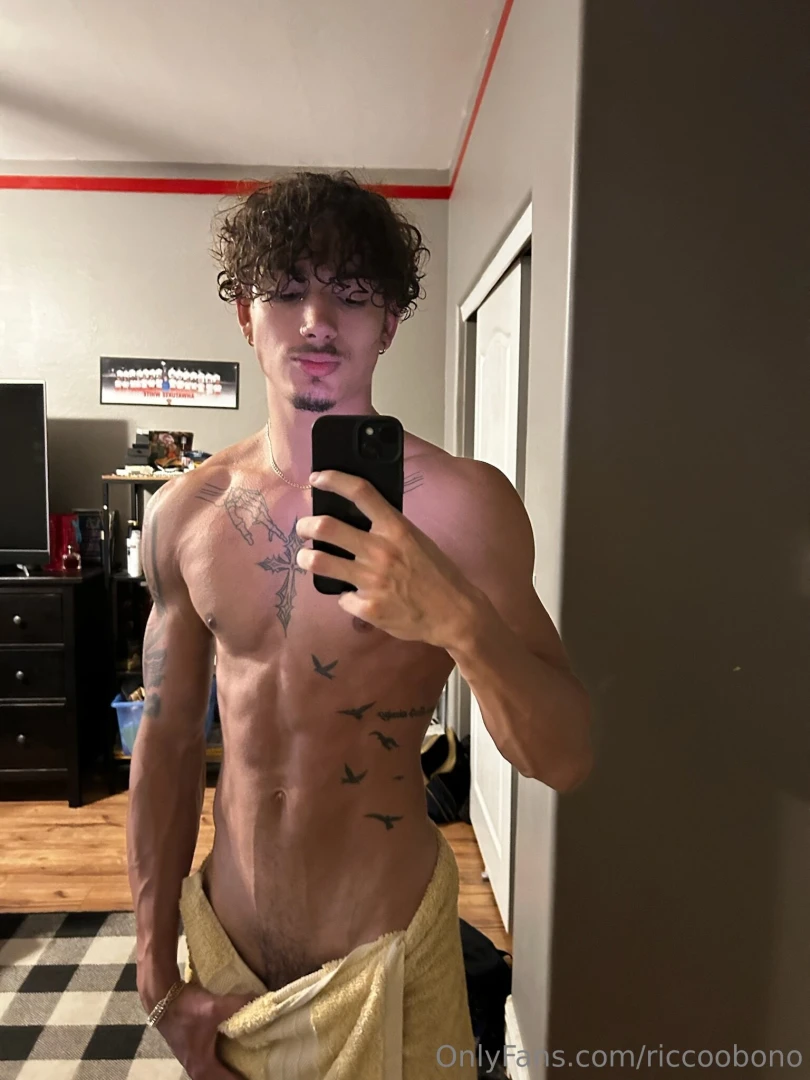 Kinda bored kinda okay with it 