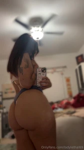 Here i go again all the same pic yet i can t choose a favorite part 1