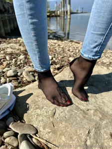 6 hours in nylons amp nikes these sheer nylon soles have been put to part 1