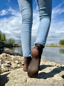 6 hours in nylons amp nikes these sheer nylon soles have been put to part 8