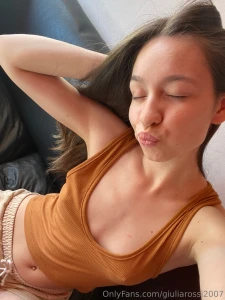 Semplice dolce e un po sognatrice