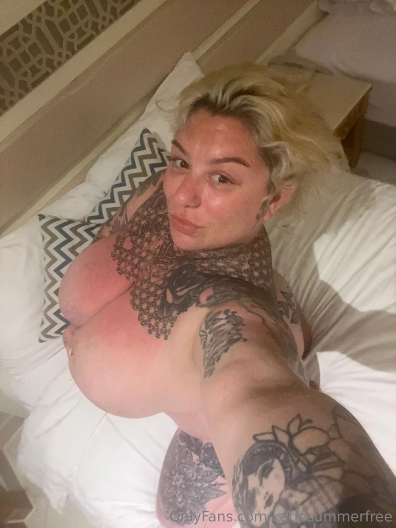 Last day 3 no ppv back home tomorrow onlyfans com katiesummer222 