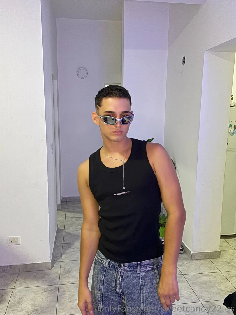 That night i ended up getting very fucked in the club s bathroom if part 1 