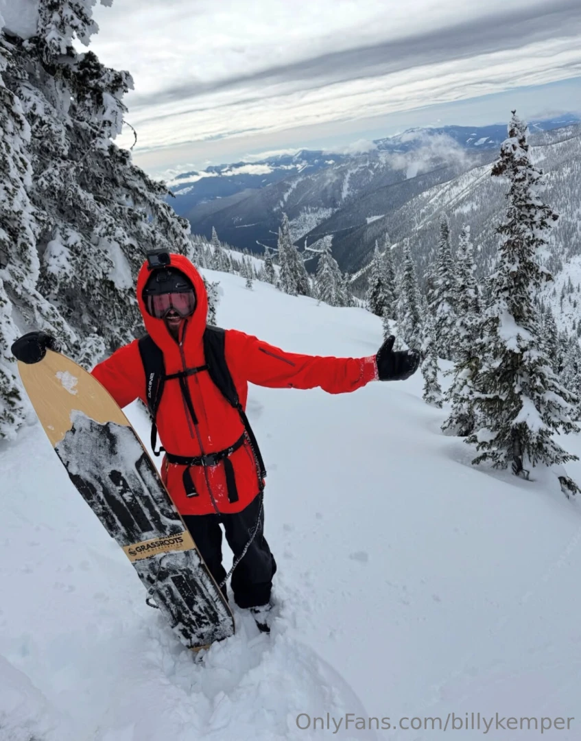 A feeling of carving down an unmarked mountain with the crew of a part 3 