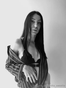 Hey there naughty boy are you ready for some hot and steamy action