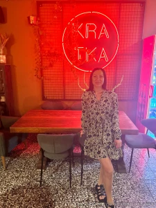 Hey there darlings had the most fabulous dinner under the sultry glow