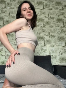 Skinny leggings are my secret to getting my imagination going