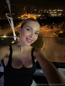 Have a good evening saying hi to you from the rooftop