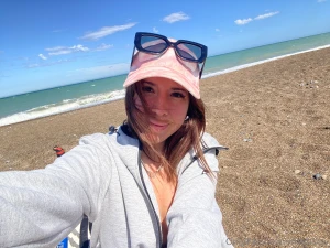 Another thing i like a lot is the beach what do you like