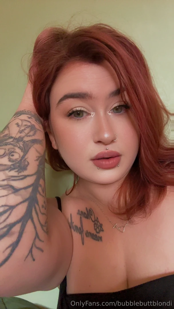 Hi i m tiffany on kaitlin s account i want to taste you 