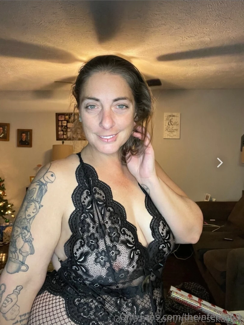 Mistresskarla2 some call me dirty little plaything some call me sexy part 2 