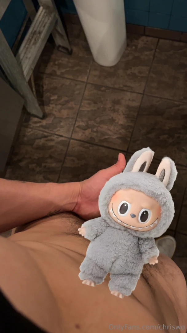 Those photos on private chat 