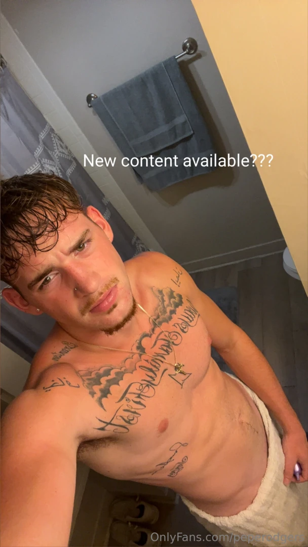 Just got off work about to stroke should i film it 