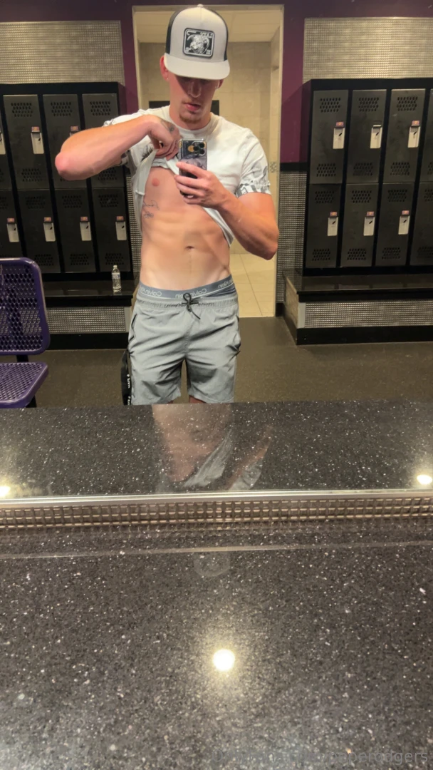 Been hitting the gym every day after work the past few months do i 