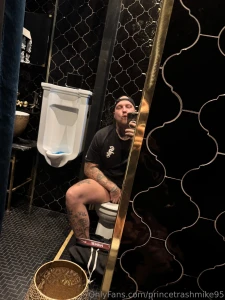 Erstmal entspannt auf die nachrichten antworten schreib mir