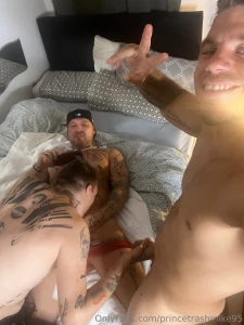 Ohh wir wg boys hatten richtig viel spa wir haben in meinem zimmer ein