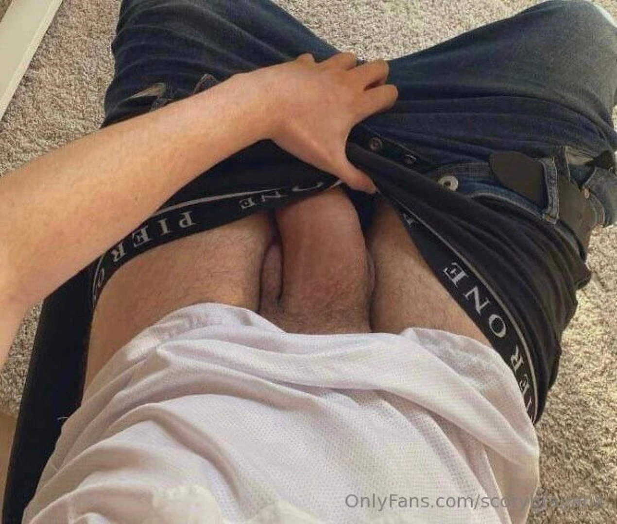 Omg only 4 90 for very hot content a week 1 1 for biggest hot content part 75 