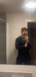 Any of my subs got a compression top fetish