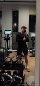 Any of my subs got a compression top fetish part 1