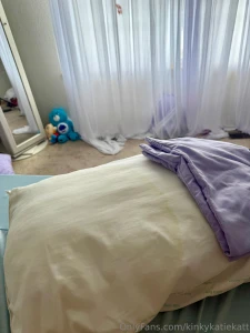 Last week on live i had a super splashy moment all over this pillow