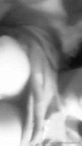 Estoy aburrida puedo llenarte la galer a de fotos