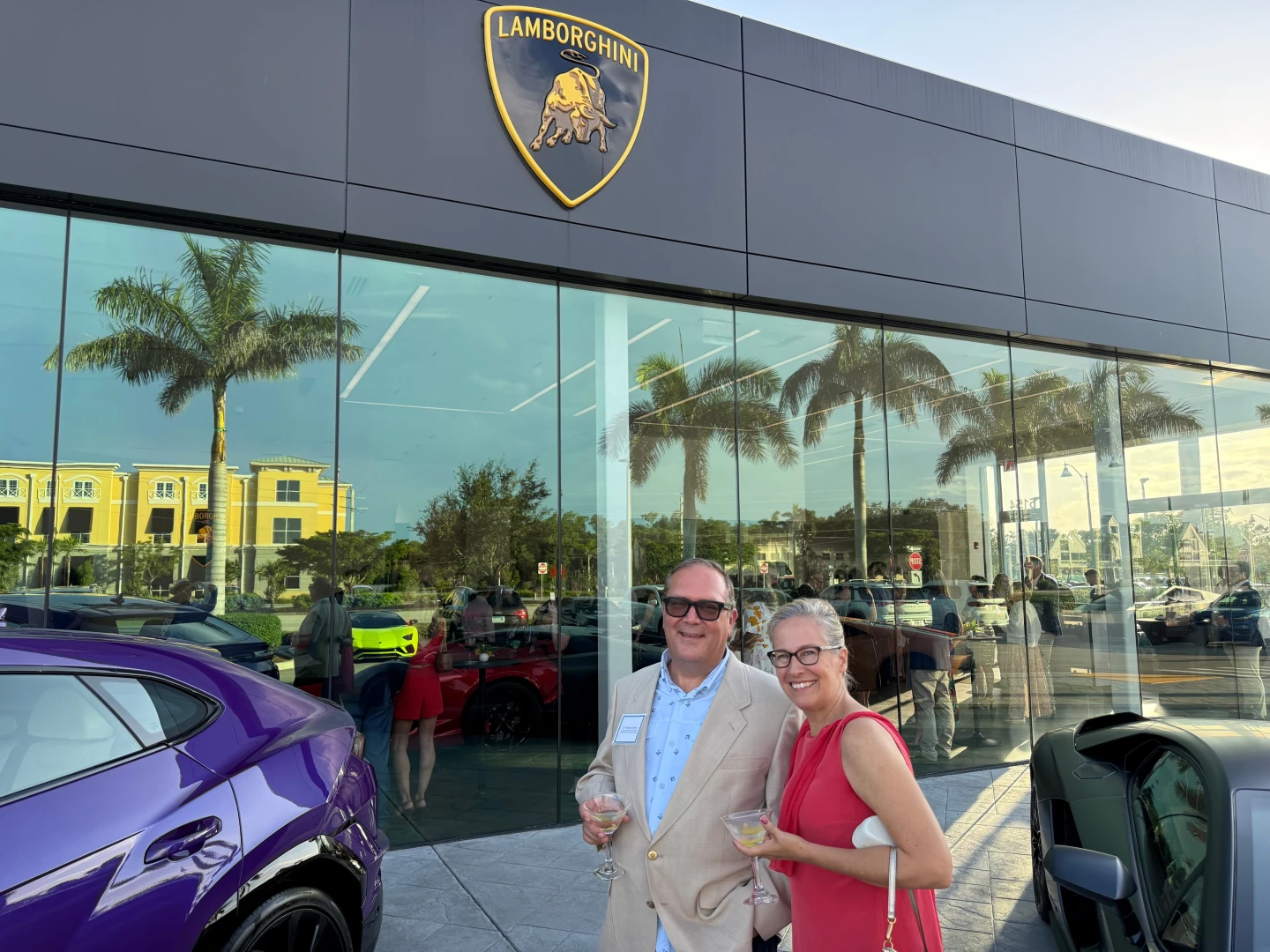 I see beautiful people alexjcucuu 