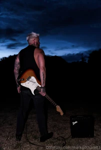 Couple of pics from a photo shoot cant wait for the rest