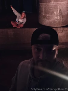 Ellamurphy5 and i filmed some late night content out in the wild