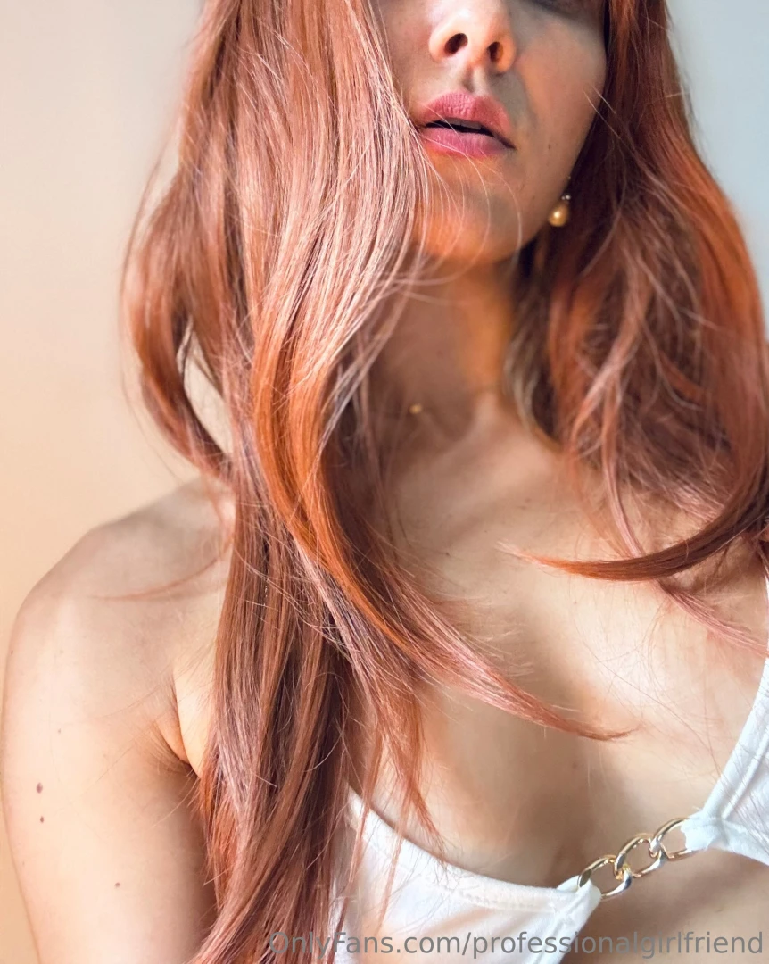 Guys idk how to tell you this but wigs are about to become a huge part 