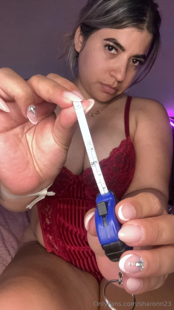 Would you like me to measure your cock and tell you what i think of it 