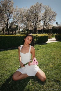 Sitting pretty part 455