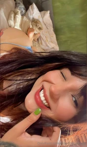 Chillin in bed feelin way too good to be alone who s tryna slide in n