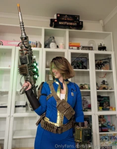 More photos to come who will i see tomorrow xx part 2