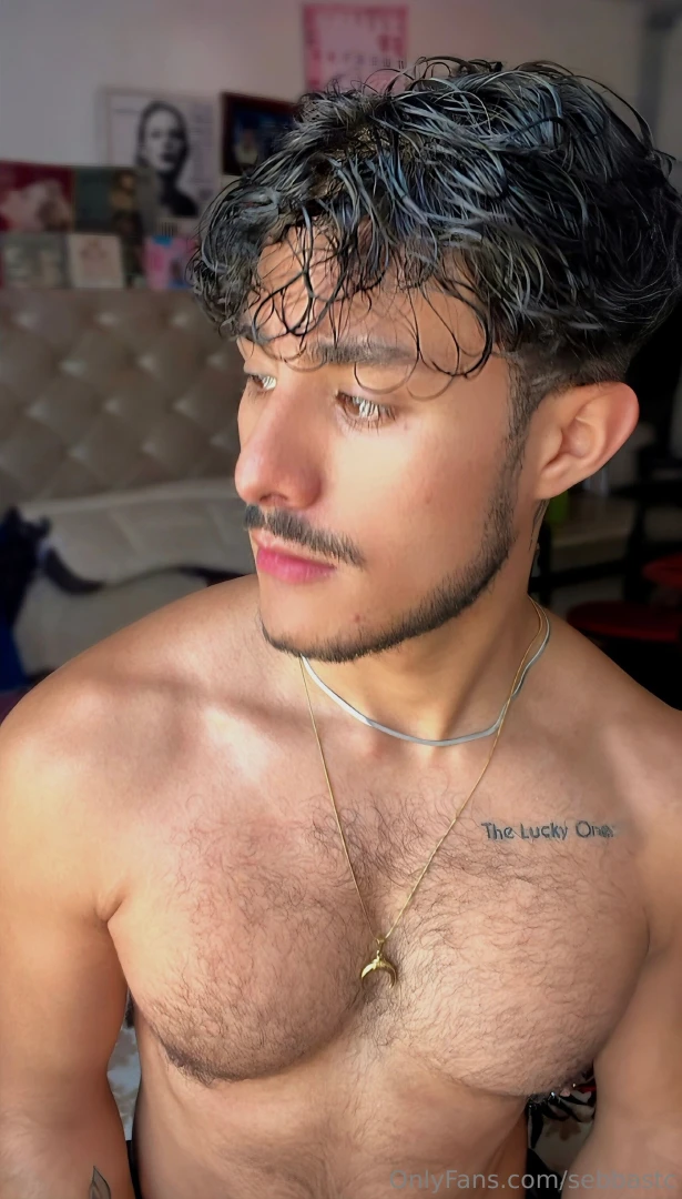 Con ganas de alguien que comparta mi amor al sol encima de mi pecho part 2 