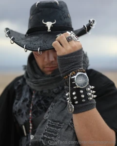 Its been a while since i ve posted anything new but here s some photos part 1