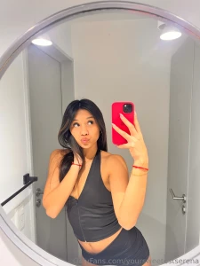 Haha dont mind my silly faces this is how i distract myself from the part 2