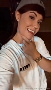 Wanna thank my fans for purchasing my locked content