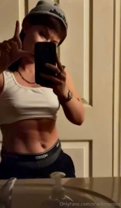 Goodnight subscribers who ve seen me naked