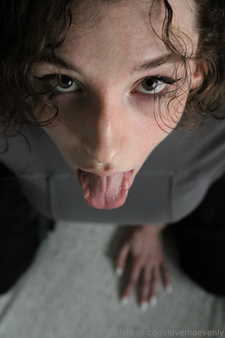 Just a taste do you think eye contact is hot i love eye contact and 