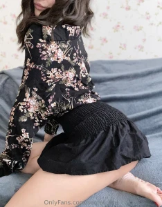 Trying to decide if this floral look makes me seem sweet and innocent