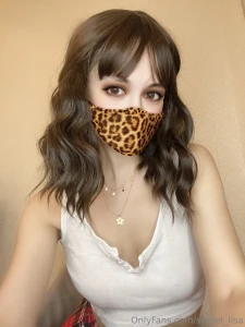 They say the eyes are the mirror of the soul so tell me what do you