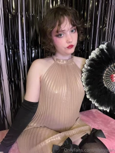 Too many selfies part 4