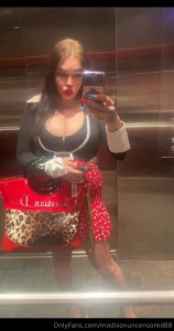 Hotel dates wanna see me or preview see me naked there photo s 30 00 part 2