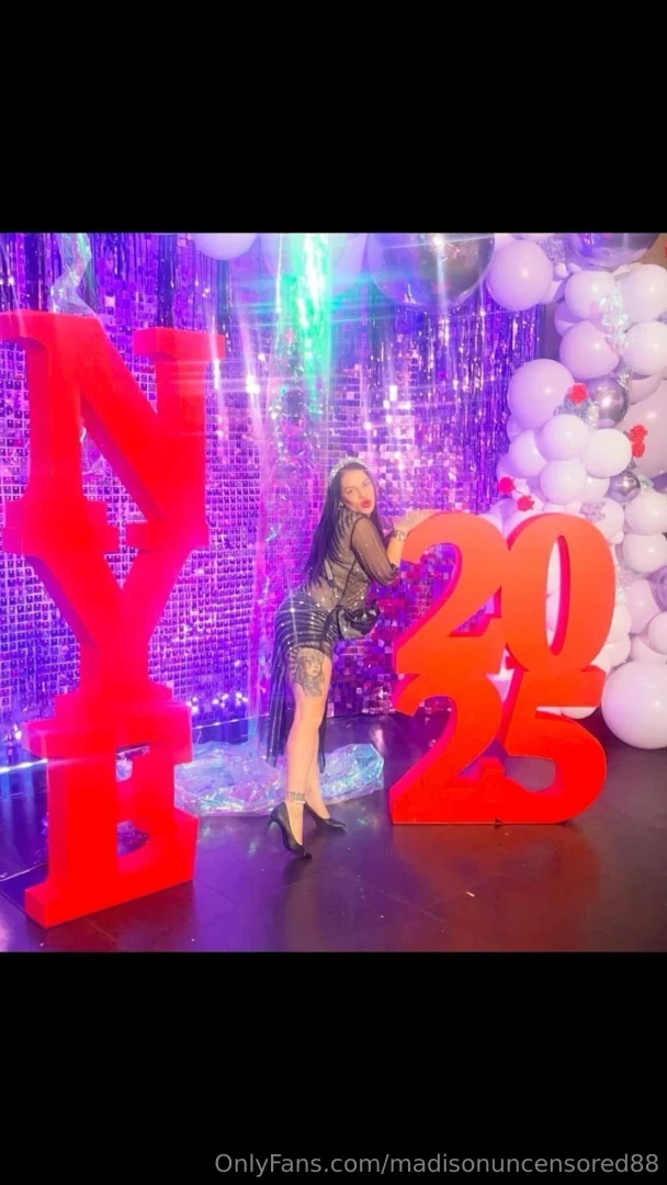 Happy new years may you hav faith in the future blessings 