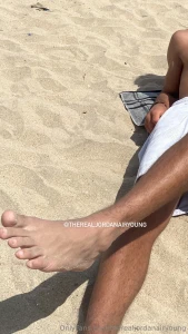 Do i got ugly feet lmao i got more part 1